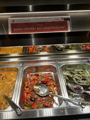 Warm dishes  at Pong Skrapan in Stockholm