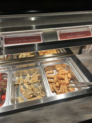 Vegan options   at Pong Skrapan in Stockholm