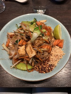 Vegan pad Thai with tofu   at Pong Skrapan in Stockholm