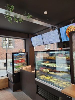 Counter at Pepas Vegan Frituur in Leuven