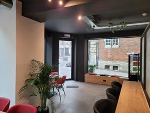 Entrance at Pepas Vegan Frituur in Leuven