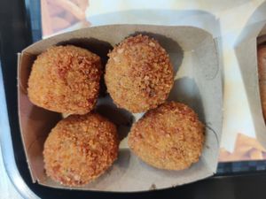 Bitterballen at Pepas Vegan Frituur in Leuven