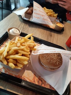  at Pepas Vegan Frituur in Leuven