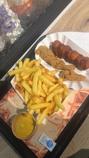   at Pepas Vegan Frituur in Leuven