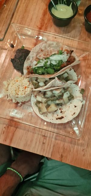 Uninspired tacos with cold rice at La Vieja Escuela in Playa Del Carmen