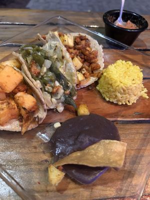 Taco special  at La Vieja Escuela in Playa Del Carmen