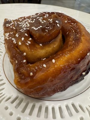 Miso butterscotch cinnamon roll  #Veganuary at Orange & Blossom Patisserie in Portland