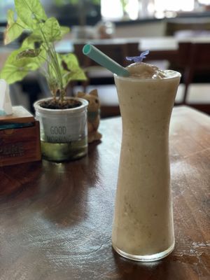 Banana dates shake - Pure Vegan Heaven, Chiang Mai  at Pure Vegan Heaven - Old Town in Chiang Mai