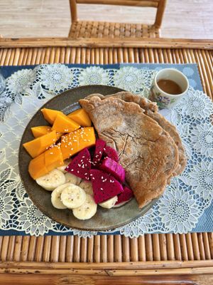 Crepes with delicious palm sugar syrupp  at Cambodhi in Kampot