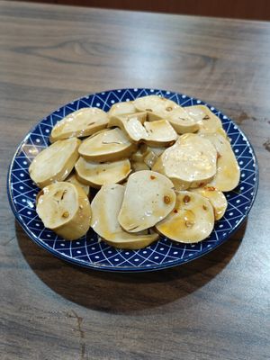 小菜 at Rude Vegetarian Noodle World in New Taipei City