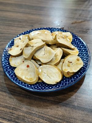 小菜 at Rude Vegetarian Noodle World in New Taipei City