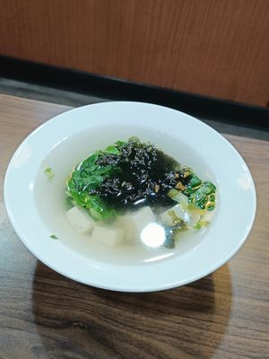 青菜豆腐湯 at Rude Vegetarian Noodle World in New Taipei City