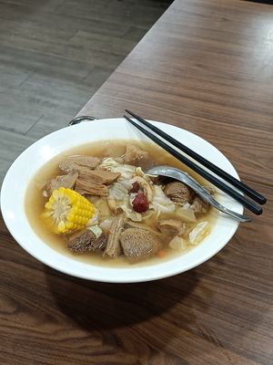 藥膳猴頭菇拉麵 at Rude Vegetarian Noodle World in New Taipei City