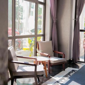 A little fancy but not unfriendly at The Joi Factory - Phu My Hung in Ho Chi Minh City