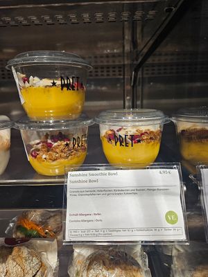 Sunshine Smoothie Bowl at Pret A Manger - Hauptbahnhof in Frankfurt