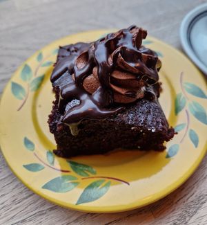 Vegan chocolate cake at Café le Frère in Trondheim