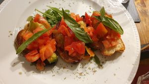 Bruscchetta (vegan) at Mercato Pompeiano Restaurant in Pompei