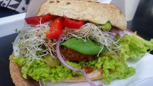 imcredible vegan burger at Krowarzywa - Hoza in Warsaw