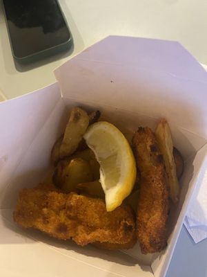 Fish sticks  at Krowarzywa - Hoza in Warsaw