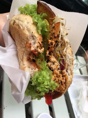 Tofu burger at Krowarzywa - Hoza in Warsaw