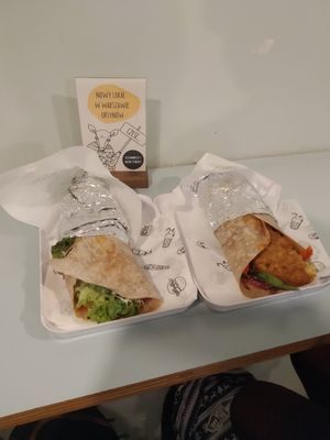 Wrapy at Krowarzywa - Hoza in Warsaw