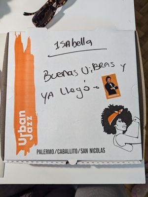 Mensaje lindo 😊 at Urban Jazz Pizza in Buenos Aires