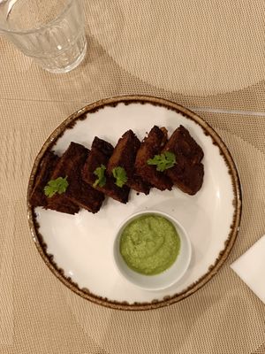 Onion Bhaji at Veganapati in Lisbon