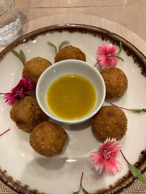  at Veganapati in Lisbon