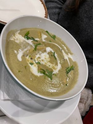 Tofu curry at Veganapati in Lisbon