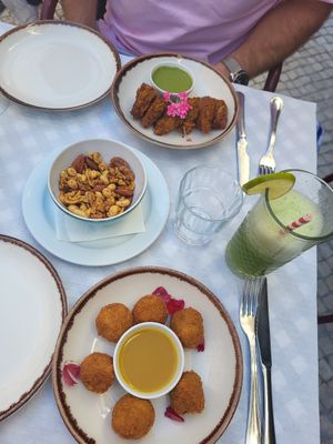  at Veganapati in Lisbon