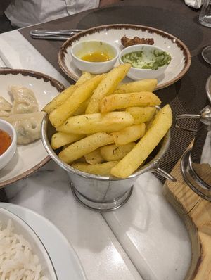 Truffle fries at Veganapati in Lisbon