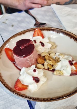 Kulfi de morango at Veganapati in Lisbon