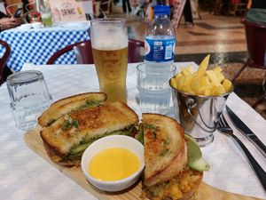  at Veganapati in Lisbon