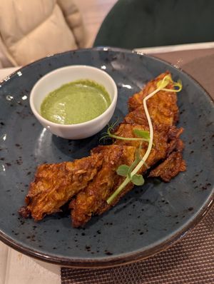 Onion Bhaji at Veganapati in Lisbon