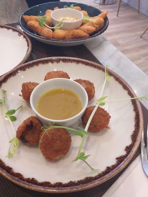 Croquetes de alheira  at Veganapati in Lisbon