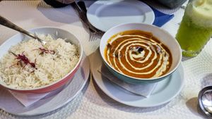 Curry with rice at Veganapati in Lisbon