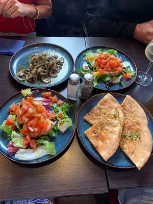 Excellent vegan and vegetarian options. Staff is super friendly. Very close to the Alnwick castle. We strongly recommend this one! at Di Sopra in Alnwick