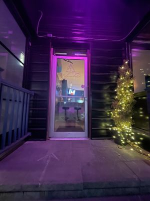 Entrance at St. Elsewhere in Ottawa