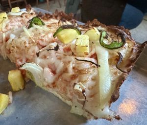 Pizza with vegan cheesee  at Wrestaurant at the Palace in St Paul