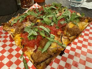 Detroit Vegan Sausage Pizza  #Veganuary at Acre Pizza in Cotati