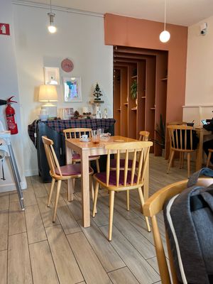 Inside  at Ju De Ló in Matosinhos