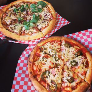 BBQ Chickun & Hawaiian Pizza at Vegan Pizza in Garden Grove