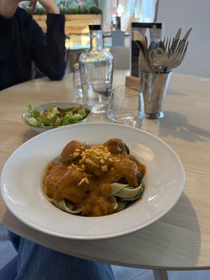   at SHANTI - Cantina Vegan in Marinha Grande