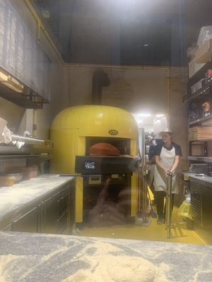 Pizza oven thru front windoww  at Bartali Pizza Co in Girona
