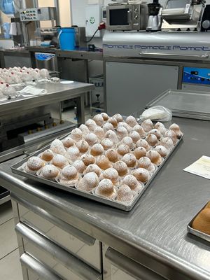 Tette delle monache at Pasticceria Reale Srl in Altamura