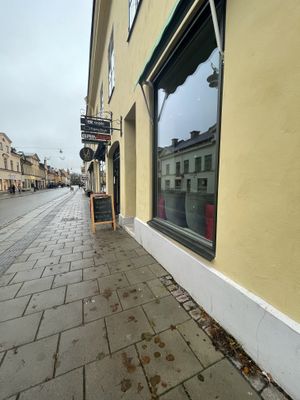   at Vanda Persian in Uppsala