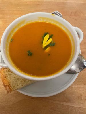 Karotten-Ingwer-Suppe at Dorfstube in Gersfeld