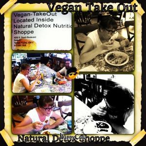 The Crew at Natural Detox Nutrition Shoppe in Tampa