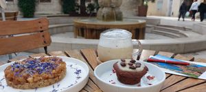 Chai with oat milk and chocolate lemon cake at Des Cotes Cafes - Maybe closed in La Ciotat