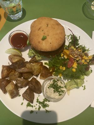 Chipotle burger (potatoes are to die for!)  at Veggies on Fire in The Hague